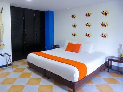 HOTEL ISLA PALMA