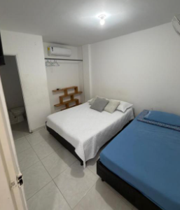HOSTAL CARACOLI - HUECO