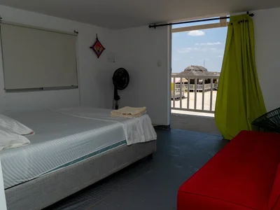 Hotel Isaaahi