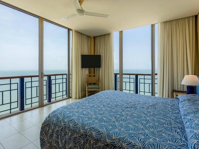 HOTEL ZUANA BEACH RESORT