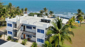 ApartaHotel RevelParadise