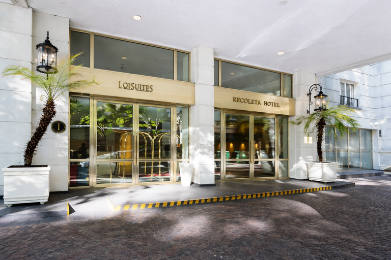 Loi Suites Recoleta Hotel