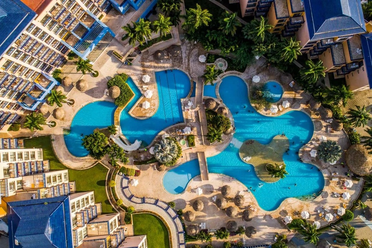 HOTEL ZUANA BEACH RESORT