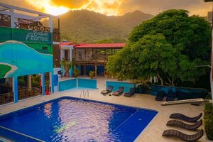 HOTEL BAHIA PINORROA