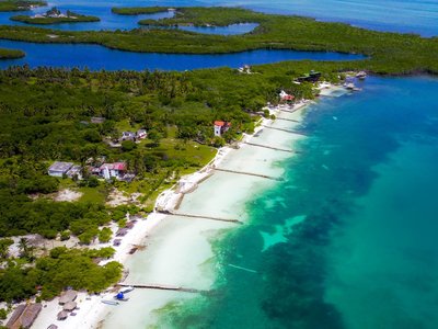 Isla Tintipán: Una joya del Caribe Colombiano