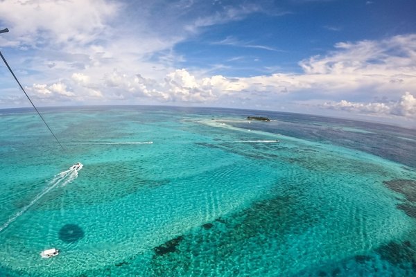 tour parasail