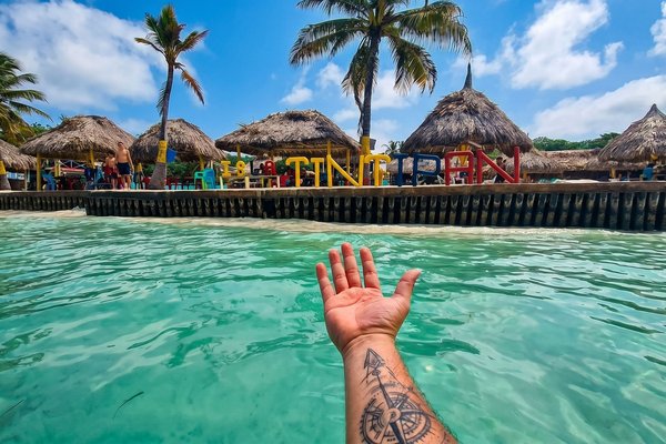 Tour Isla Tintipán: Aventura Acuática