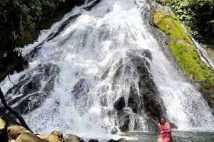 Caminata a los Riachuelos de Juná