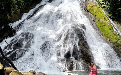 Caminata a los Riachuelos de Juná