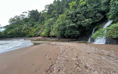 Caminata playa de los deseos
