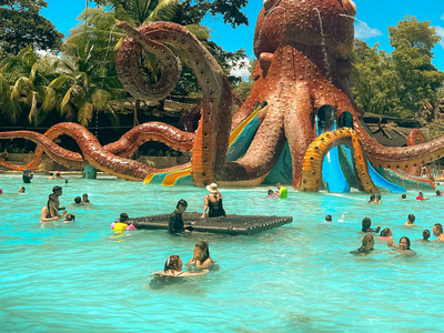 Tour Hacienda Nápoles pasaporte Safari